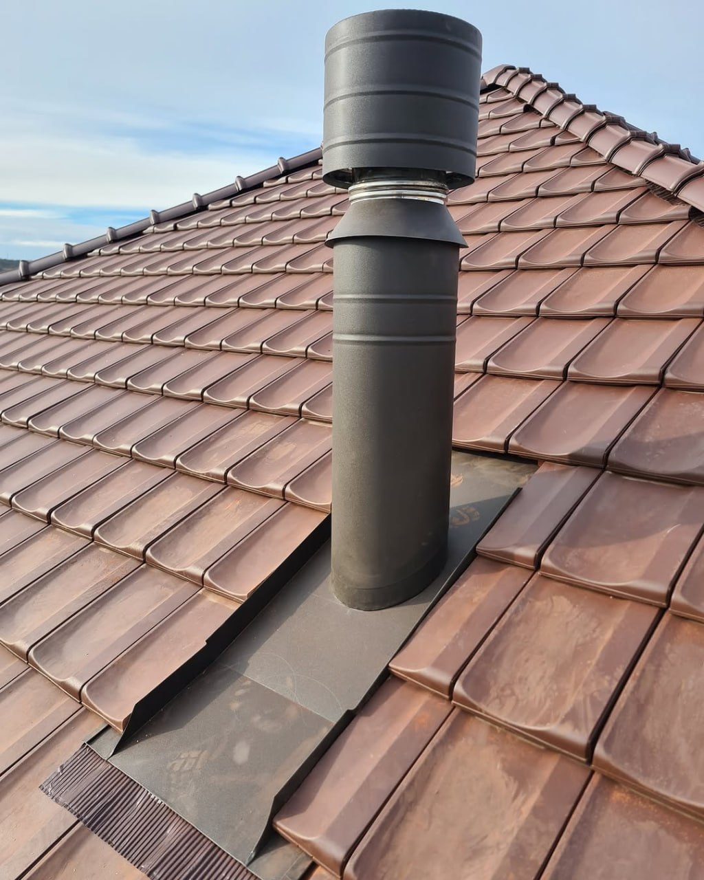 Etansare horn pe acoperis metalic cu modul HidroProtect