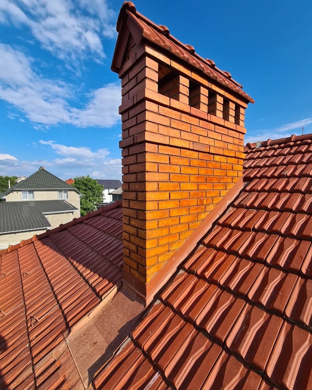 Module metalice HidroProtect montate pentru etansare durabila